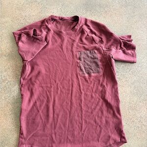 lululemon athletica Maroon Short Sleeve Tee